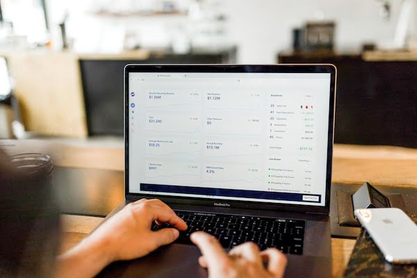 Comment créer sa marketplace sans coder ?
