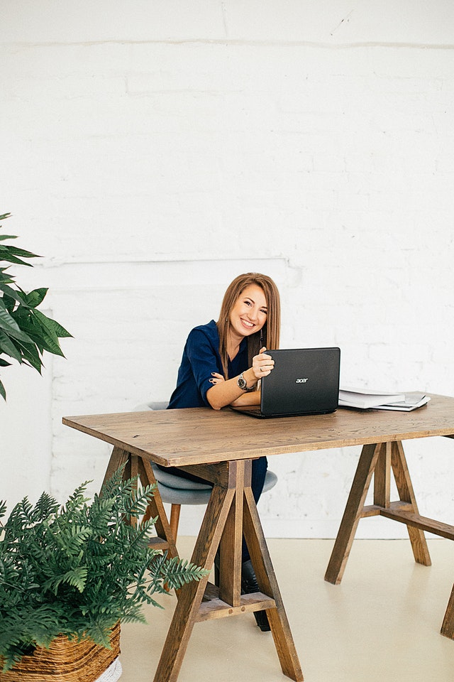 How to Convert Your Website Visitors Into Customers: Best Practices